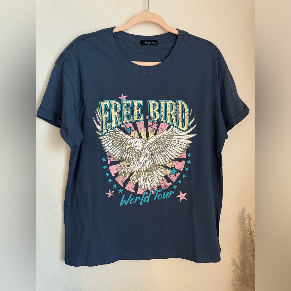 Zutter- Free Bird World Tour Graphic T-shirt in Navy